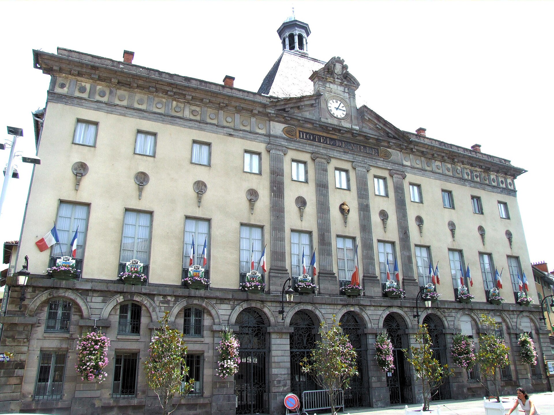 L’hôtel de ville d’Aurillac, dans le Cantal.